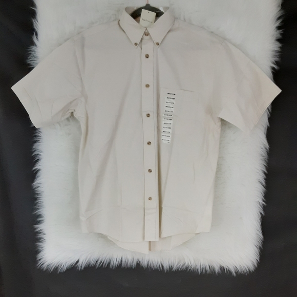 Van Heusen Other - Van Heusen Eggshell Button Down Shirt Size M